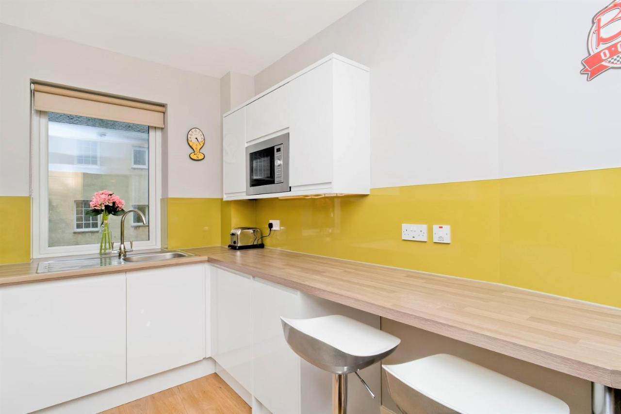 Charming Old Town 2 Bed Apt, 2Mins From Royal Mile 爱丁堡 外观 照片