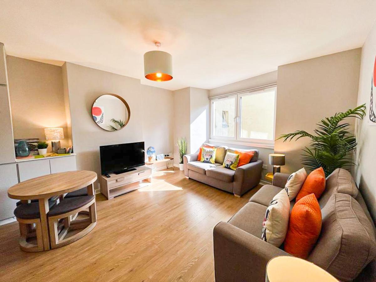 Charming Old Town 2 Bed Apt, 2Mins From Royal Mile 爱丁堡 外观 照片
