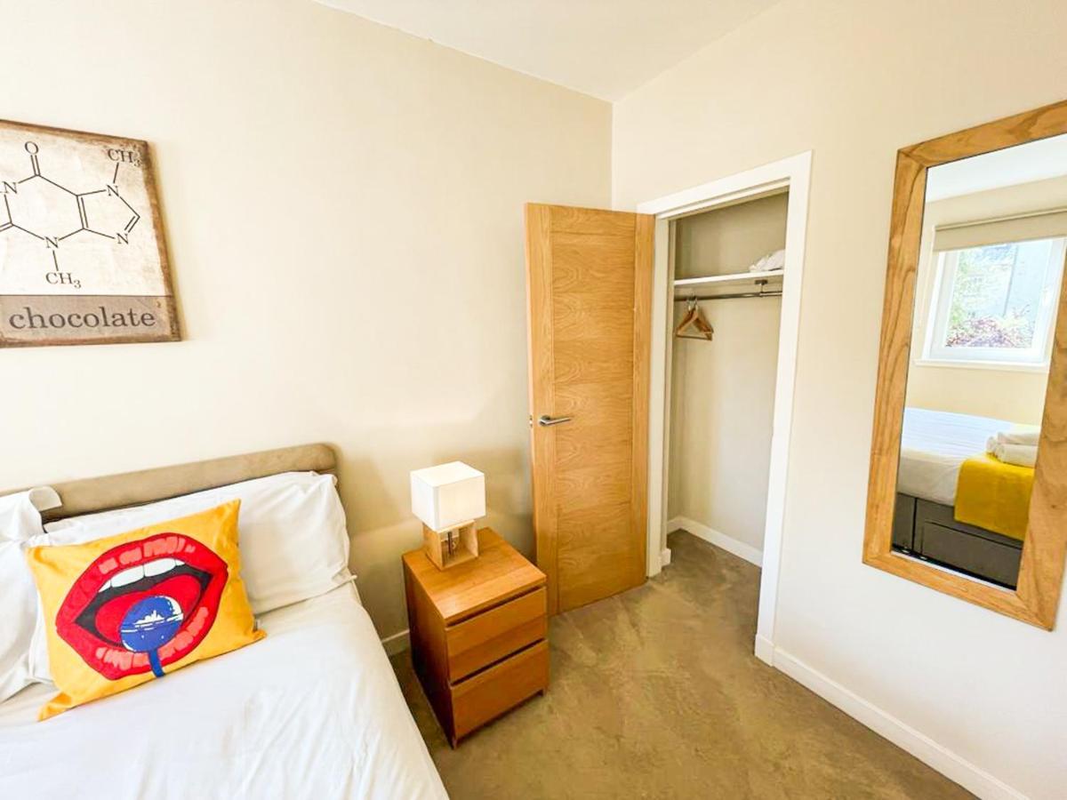 Charming Old Town 2 Bed Apt, 2Mins From Royal Mile 爱丁堡 外观 照片